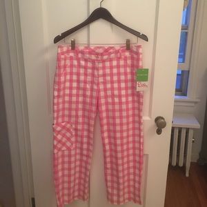 Pink + white cotton Lilly Pulitzer pants! Size 8